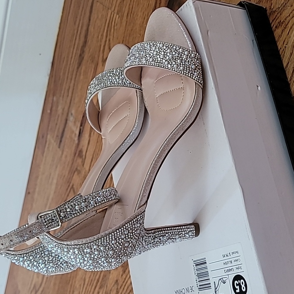 Dress shoes